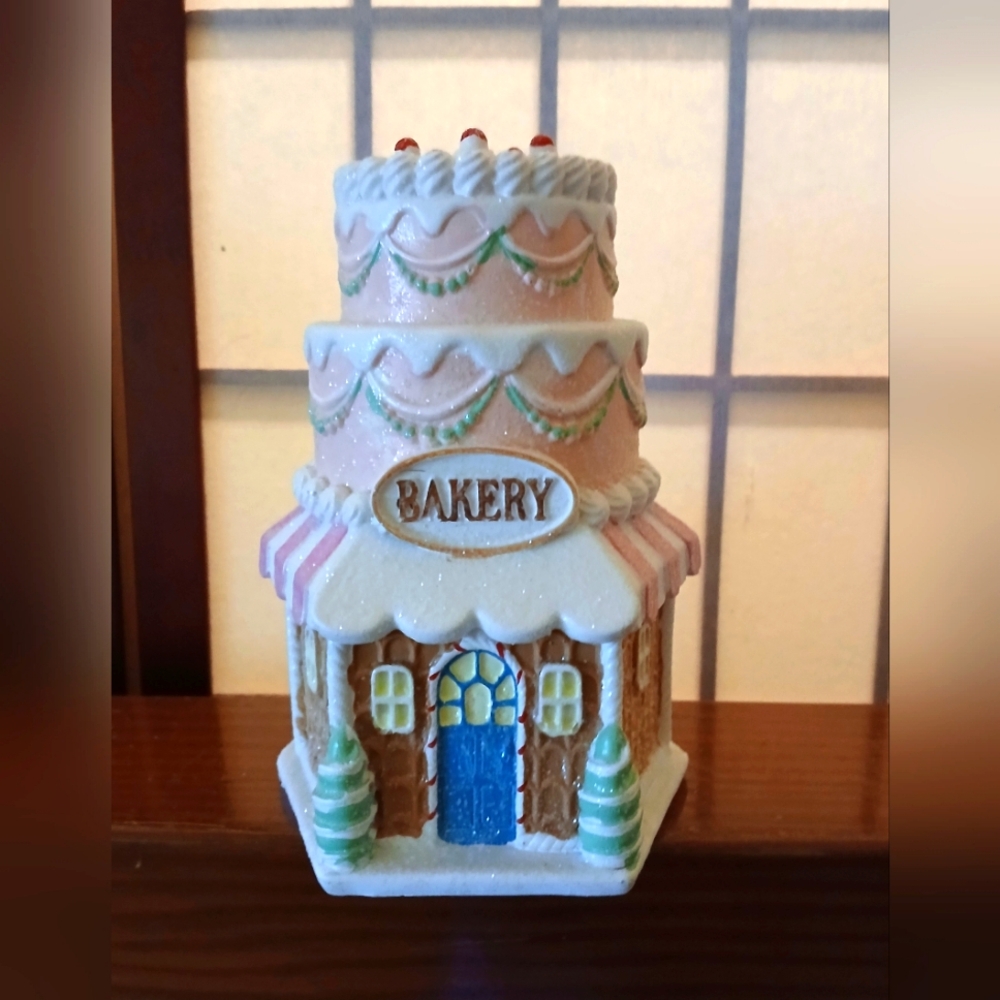 Gingerbread bakery cake